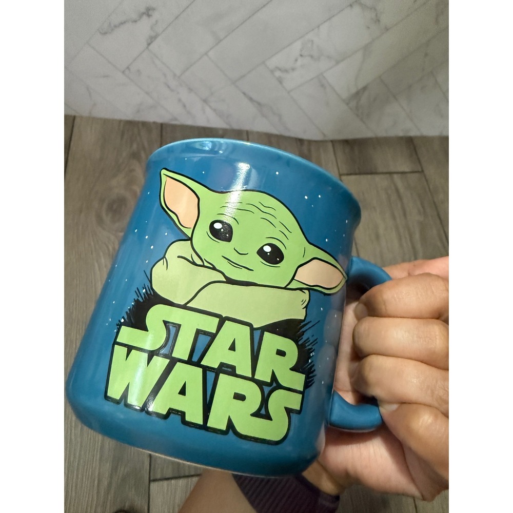 Star Wars Grogu The Child Blue Ceramic Coffee Mug‎ 20oz Silver Buffalo Baby Yoda
